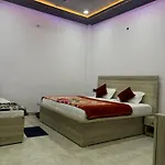 Kunj Bihari Dham Vrindavan Burja
