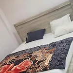 Kunj Bihari Dham Vrindavan Burja